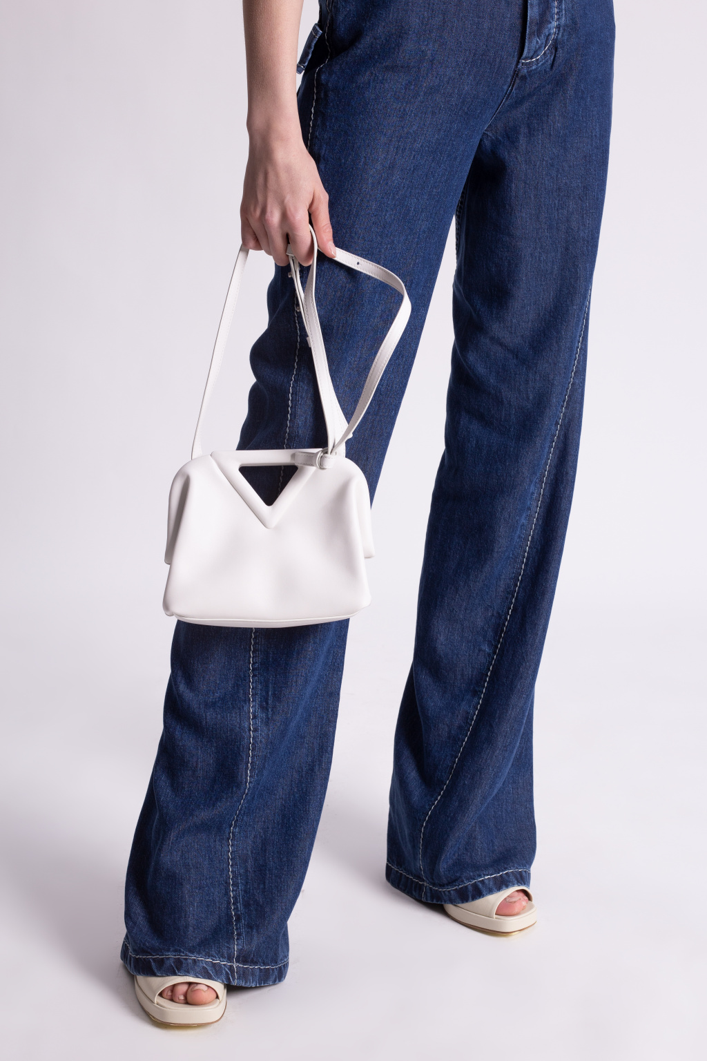 White 'Point' shoulder bag Bottega Veneta - Vitkac Canada